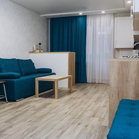 Luxe Apart-Hotel Near Lavina New Building 1 Floor Sumy Εξωτερικό φωτογραφία