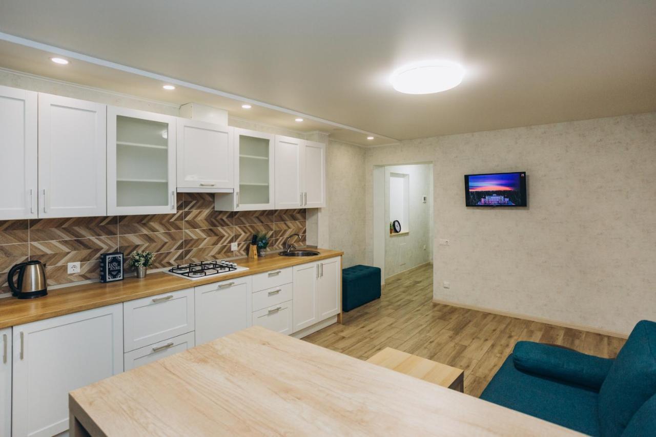 Luxe Apart-Hotel Near Lavina New Building 1 Floor Sumy Εξωτερικό φωτογραφία