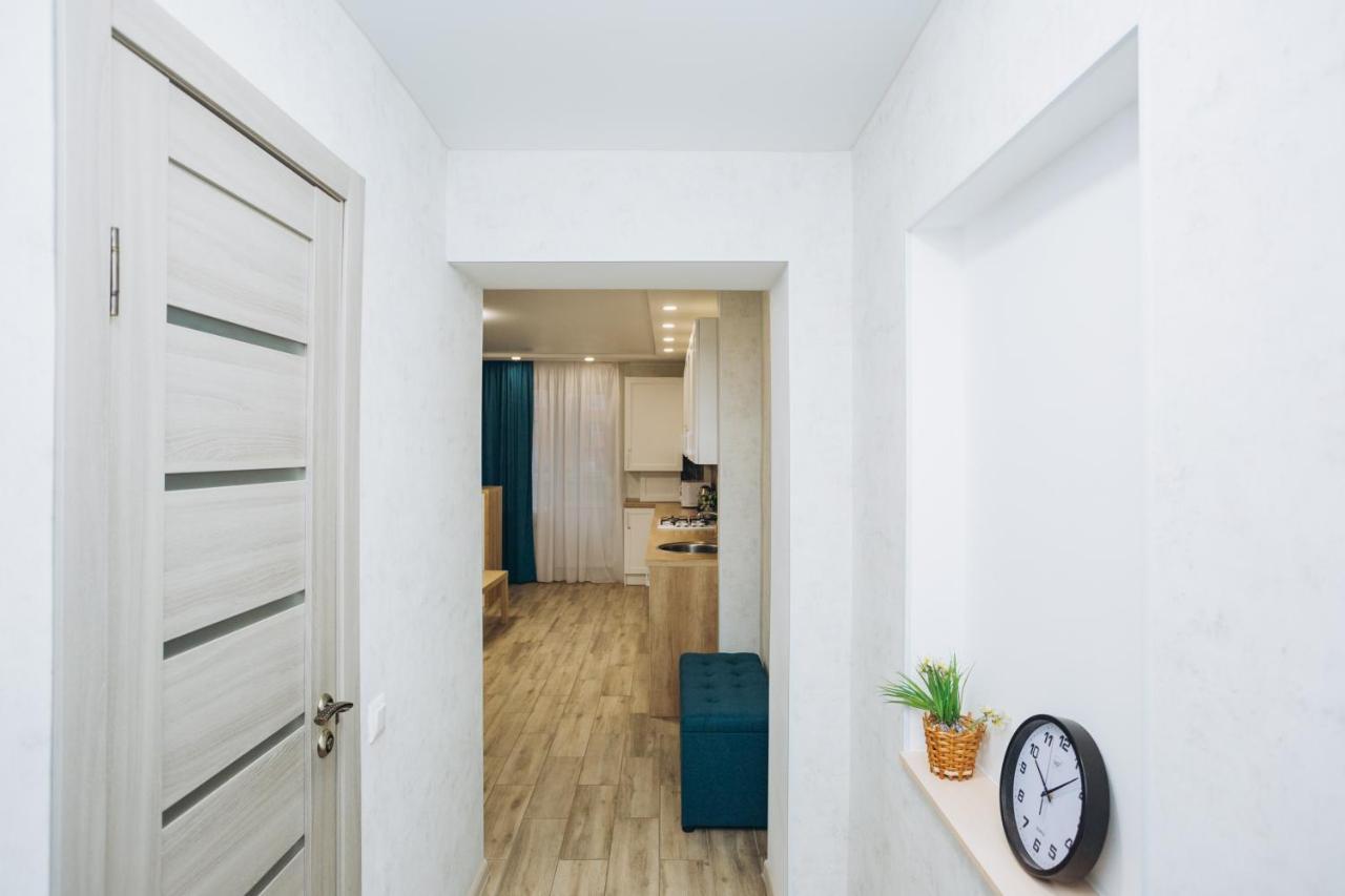 Luxe Apart-Hotel Near Lavina New Building 1 Floor Sumy Εξωτερικό φωτογραφία
